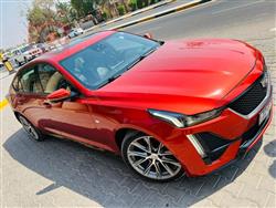 کادیلاک CT5